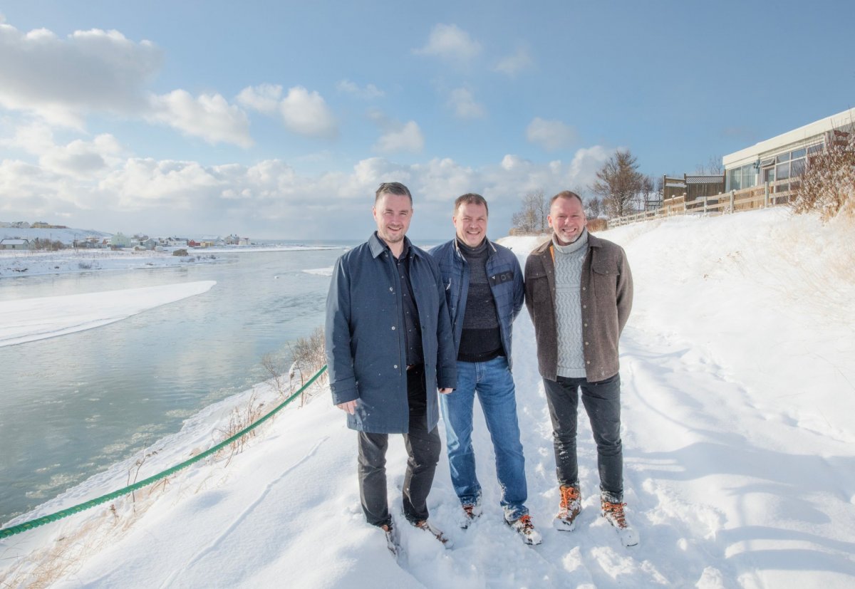 Frá vinstri: Haraldur Þór Jónsson oddviti sveitarstjórnar og sveitarstjóri Skeiða- og Gnúpverjahrepp…