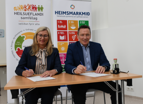 Undirskrift samnings um Heilsueflandi samfélag